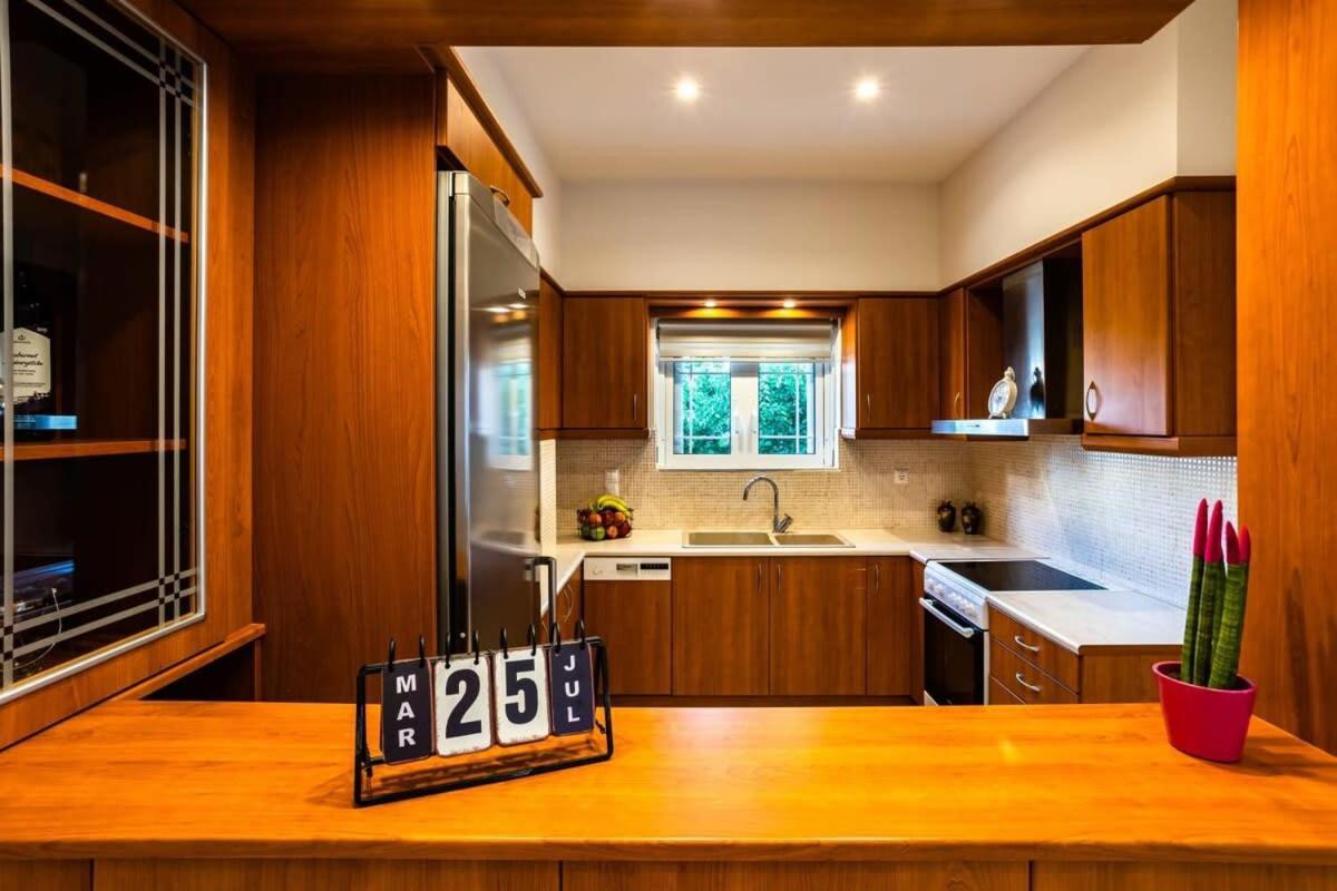 Filiatra Downtown Cozy Retreat - Homely Vibes Exterior photo
