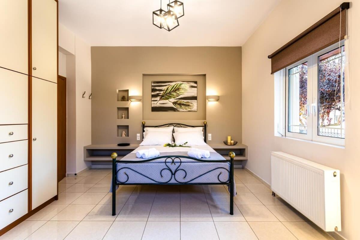 Filiatra Downtown Cozy Retreat - Homely Vibes Exterior photo