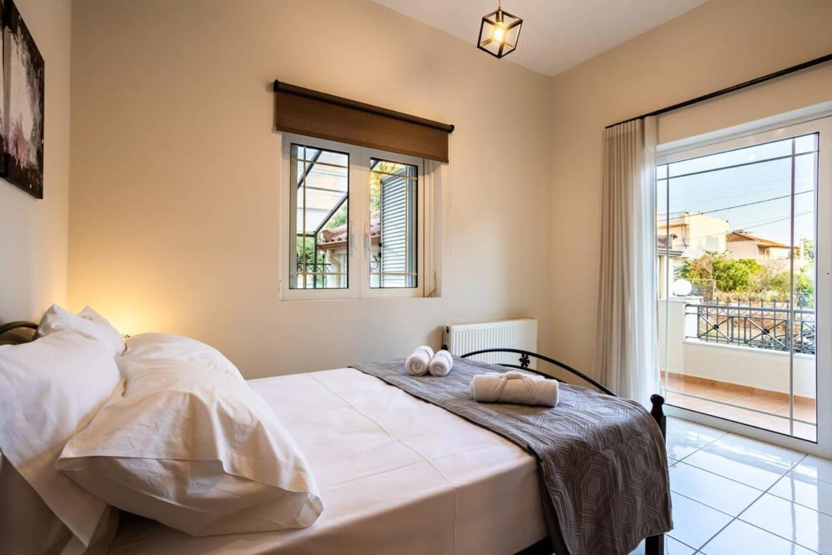 Filiatra Downtown Cozy Retreat - Homely Vibes Exterior photo